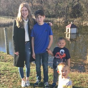 Meet your Posher, Kimberly